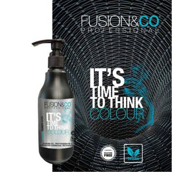 FUSION AND CO BLACK TONER MASK Maska eliminująca niepożądane reflexy z węglem aktywnym, olejkiem jojoba i Phytokeratyną 500 ml